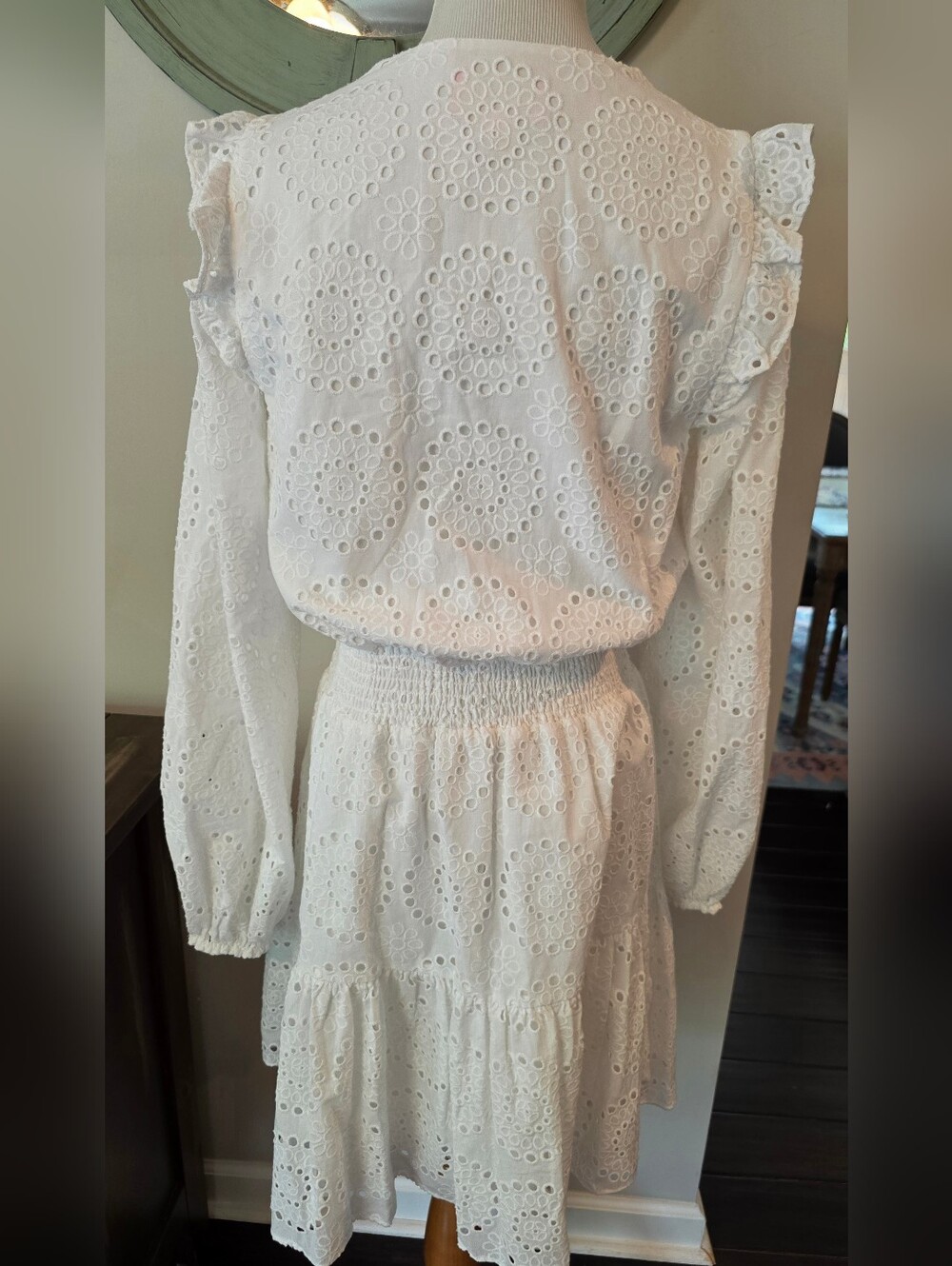 Lilly Pulitzer Size 10 White Eyelet Dress Cotton Lined Wedding Party Event - Picture 8 of 13